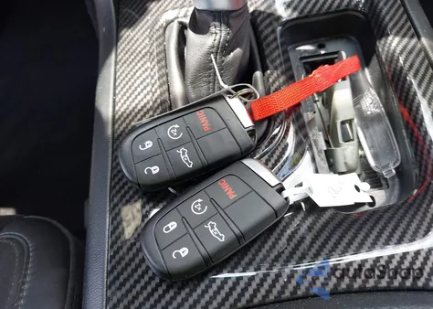 2022 Dodge Charger R/T из США, поврежденный, VIN 2C3CDXCT9NH232197